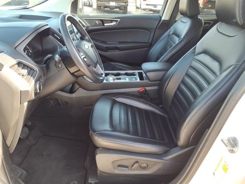 Used 2024 Ford Edge SEL image 8