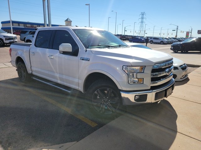 Used 2017 Ford F150 Lariat w/ Equipment Group 501A Mid AWD/4WD image 3