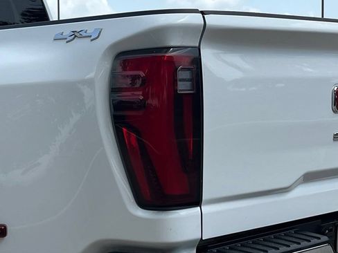 Used 2025 GMC Sierra 3500 Pro AWD/4WD image 12