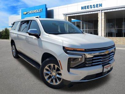 New 2025 Chevrolet Suburban Premier w/ Sun And Tow Package