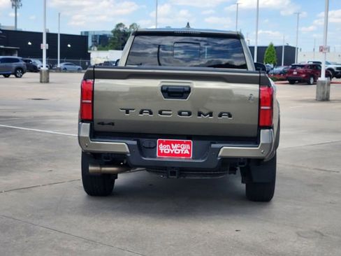 Certified 2024 Toyota Tacoma TRD Sport w/ TRD Sport Upgrade Package image 6