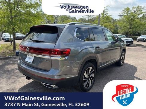 Certified 2025 Volkswagen Atlas SEL AWD/4WD image 6