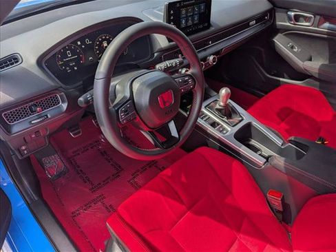 Used 2025 Honda Civic Type R image 10