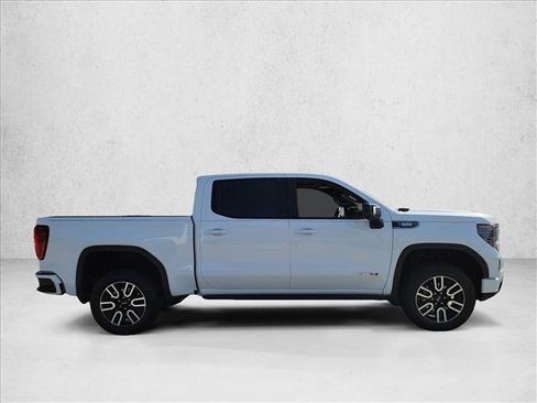 Used 2026 GMC Sierra 1500 AT4 w/ AT4 Premium Package AWD/4WD image 4