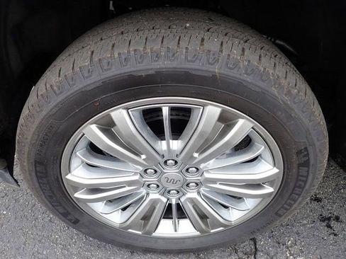 Used 2025 Ford F150 King Ranch AWD/4WD image 13