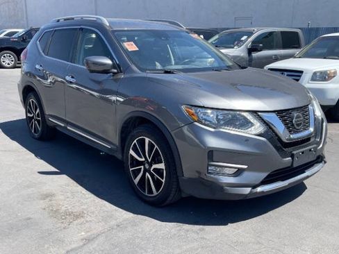 Used 2019 Nissan Rogue SL AWD/4WD image 1