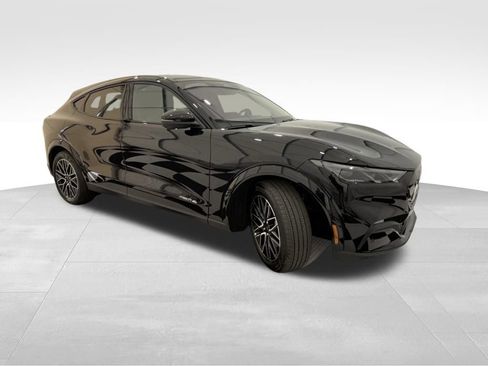 New 2025 Ford Mustang Mach-E Premium image 7