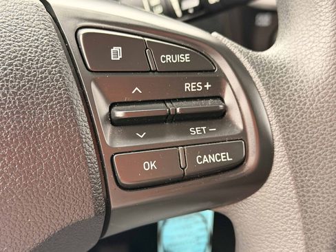 Used 2020 Hyundai Venue SE image 22