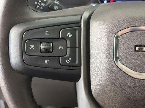 Used 2023 GMC Sierra 2500 Denali w/ Denali Ultimate Package image 17