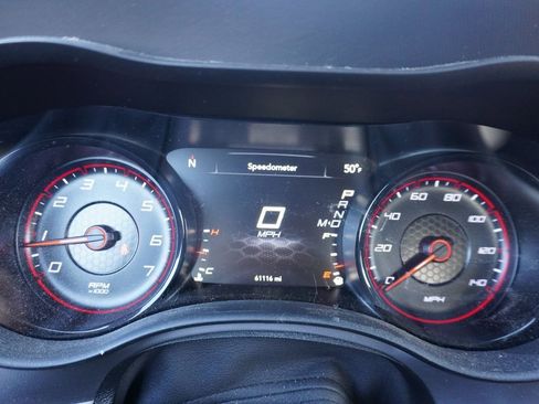 Used 2019 Dodge Charger SXT w/ Blacktop Package image 11