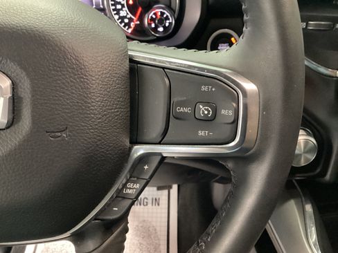 Used 2024 RAM 1500 Laramie AWD/4WD image 21