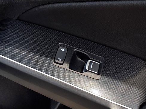 Used 2025 Honda Civic Sport image 23