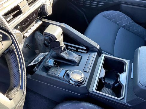 New 2026 Toyota Tacoma SR5 AWD/4WD image 7