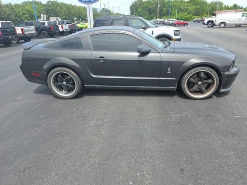 Used 2007 Ford Mustang Shelby GT500 RWD image 6