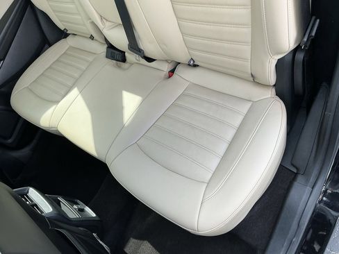 Used 2020 Ford Edge SEL image 40