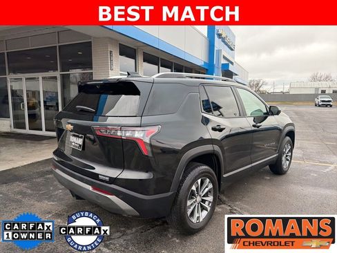 Used 2025 Chevrolet Equinox LT w/ Convenience Package II image 3