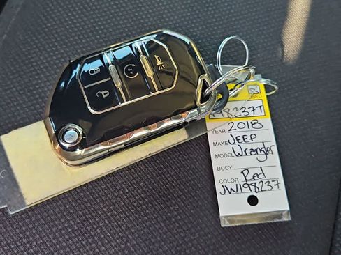 Used 2018 Jeep Wrangler Unlimited Sport S image 35