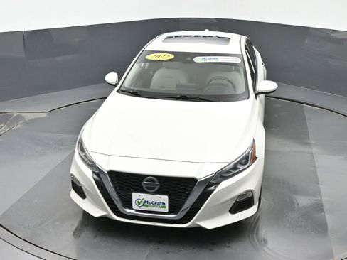 Used 2022 Nissan Altima 2.5 SV w/ SV Premium Package image 26