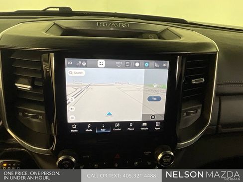 Used 2023 RAM 1500 Laramie AWD/4WD image 34