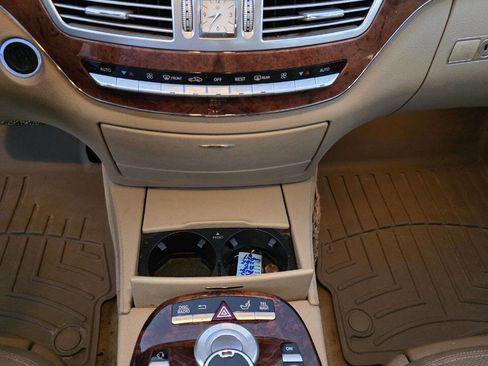 Used 2008 Mercedes-Benz S 550 image 31