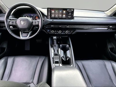 Used 2025 Honda Accord Touring image 7