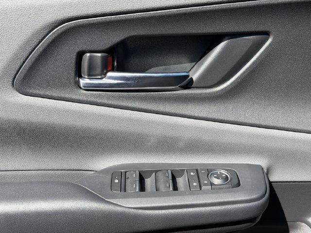 New 2027 Toyota Prius XLE FWD image 22
