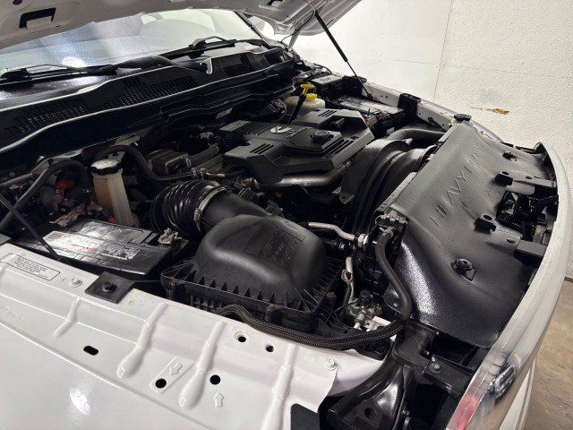 Used 2018 RAM 3500 Tradesman w/ Chrome Appearance Group AWD/4WD image 45