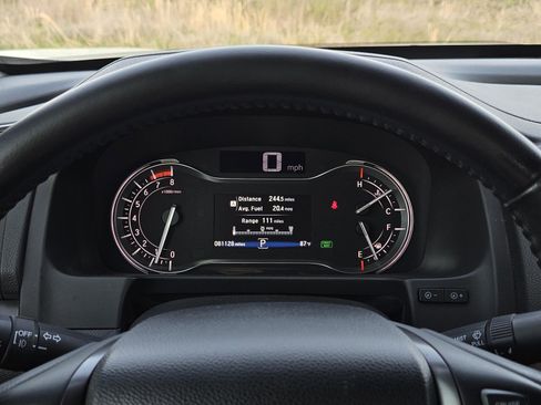 Used 2019 Honda Ridgeline RTL-T image 16