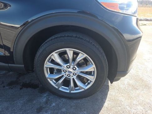 Certified 2023 Ford Explorer XLT w/ Equipment Group 202A image 2