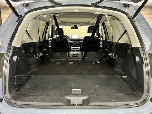 Used 2025 Honda Pilot Elite image 21