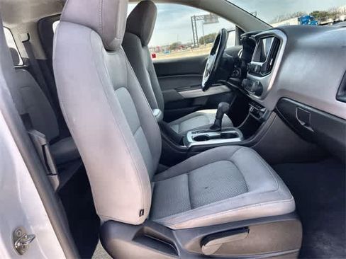 Used 2020 Chevrolet Colorado LT w/ Safety Package image 12