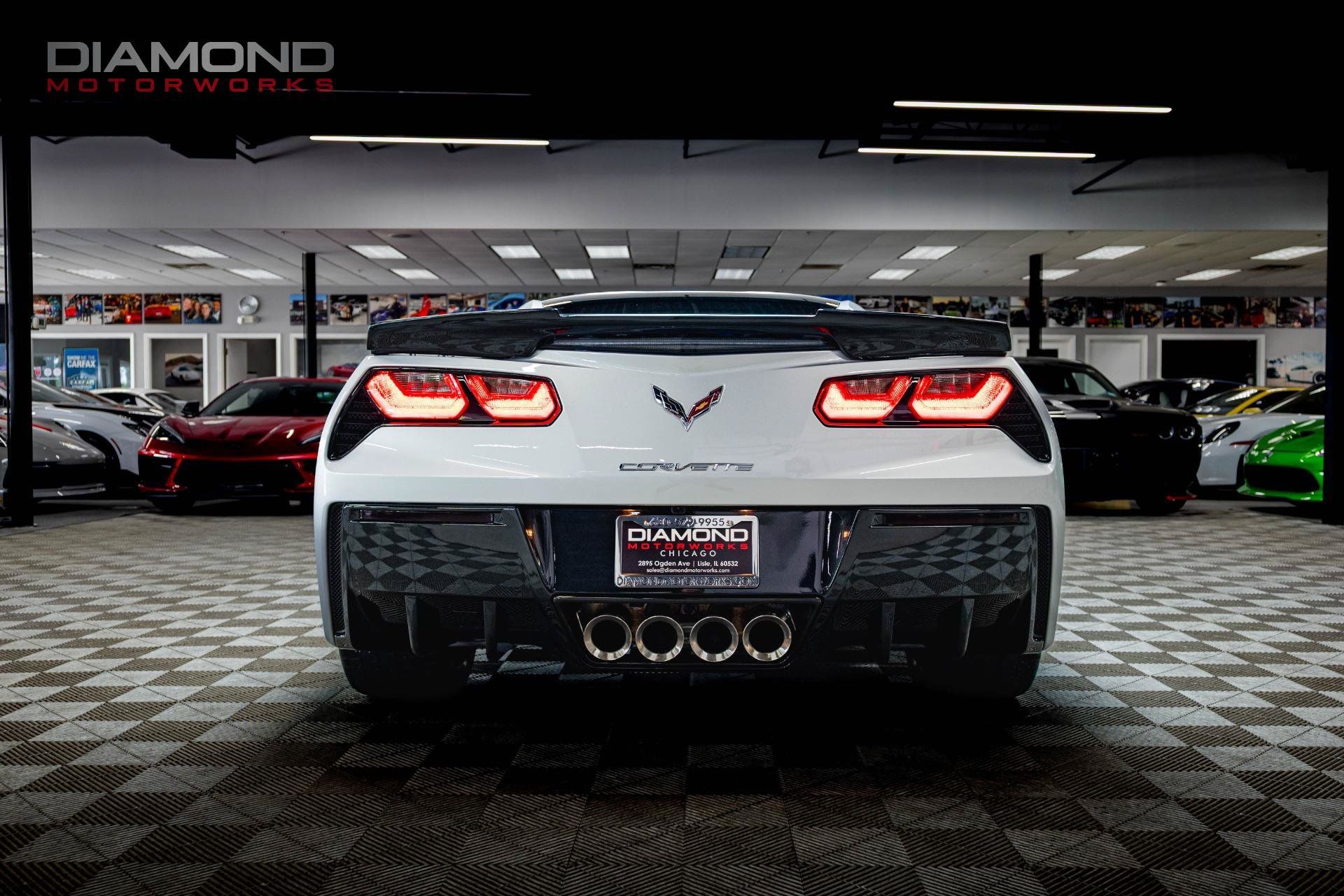 Used 2019 Chevrolet Corvette Stingray Coupe RWD image 19