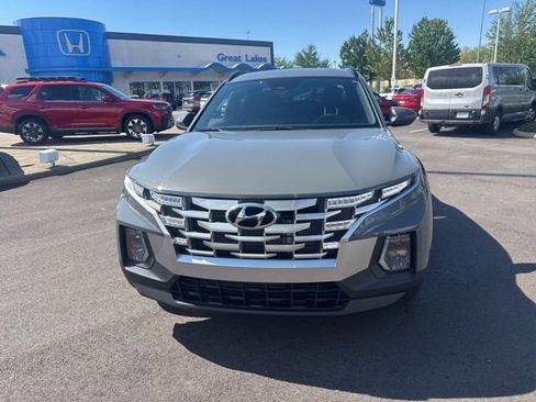 Used 2022 Hyundai Santa Cruz SEL Premium AWD/4WD image 2