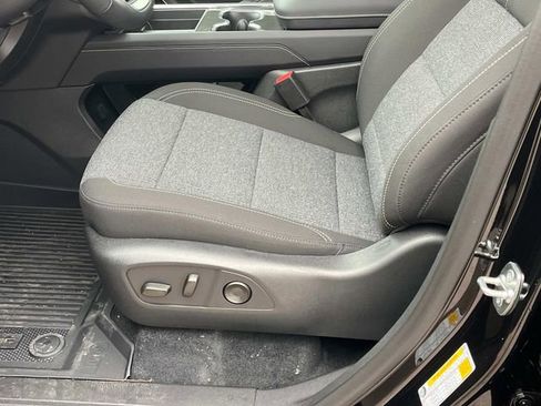 New 2026 GMC Acadia Elevation FWD image 26