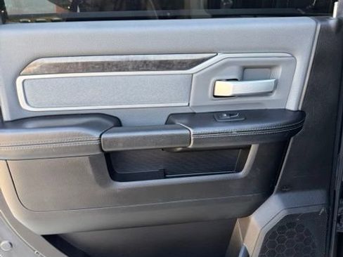 Used 2019 RAM 2500 Big Horn AWD/4WD image 9