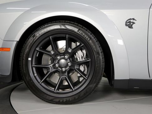 Used 2023 Dodge Challenger SRT Hellcat w/ Plus Package RWD image 16