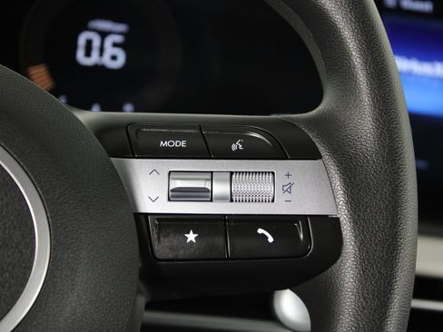 Certified 2026 Hyundai Tucson SE FWD image 27