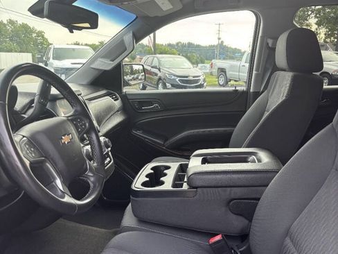 Used 2018 Chevrolet Tahoe LS w/ Skid Plate Package AWD/4WD image 5