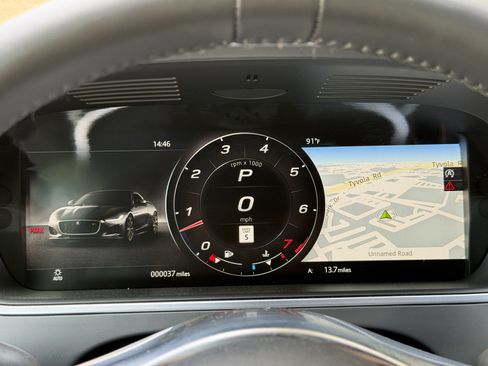 Used 2024 Jaguar F-TYPE R-Dynamic RWD image 19