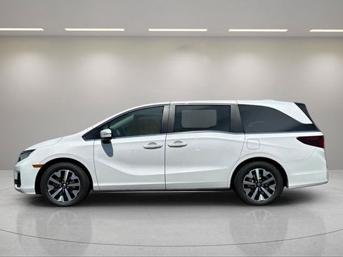 New 2026 Honda Odyssey EX-L image 2