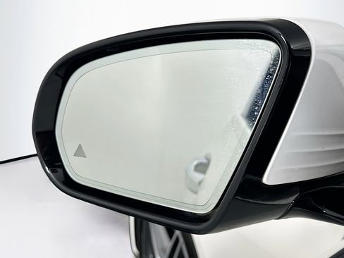 Used 2021 Mercedes-Benz E 350 4MATIC Sedan image 16