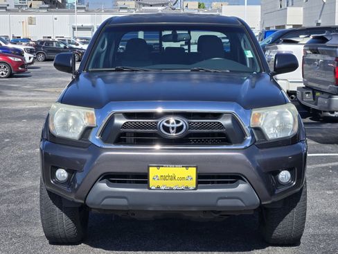 Used 2013 Toyota Tacoma 4x4 Double Cab w/ SR5 Pkg image 2