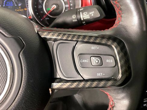 Used 2022 Jeep Gladiator Rubicon w/ LED Lighting Group AWD/4WD image 24