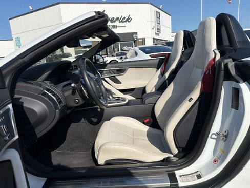 Used 2021 Jaguar F-TYPE Convertible RWD image 6