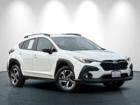 Used 2024 Subaru Crosstrek 2.0i Premium w/ Popular Package #4 image 2