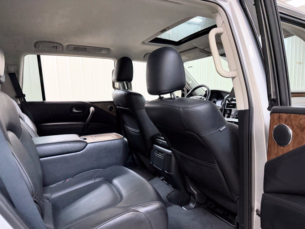 Used 2022 Nissan Armada SL w/ Captain's Chairs Package AWD/4WD image 39