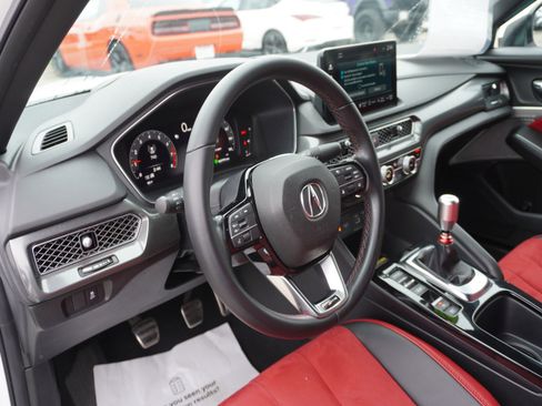 Used 2023 Acura Integra A-Spec image 23