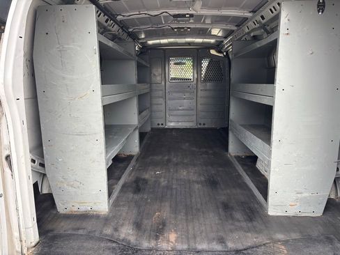 Used 2008 GMC Savana 2500 RWD image 20