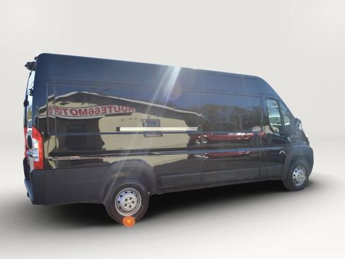 Used 2021 RAM ProMaster 3500 w/ Premium Appearance Group image 12