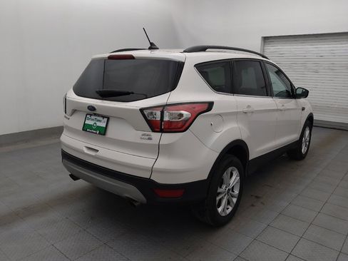 Used 2018 Ford Escape SEL image 9